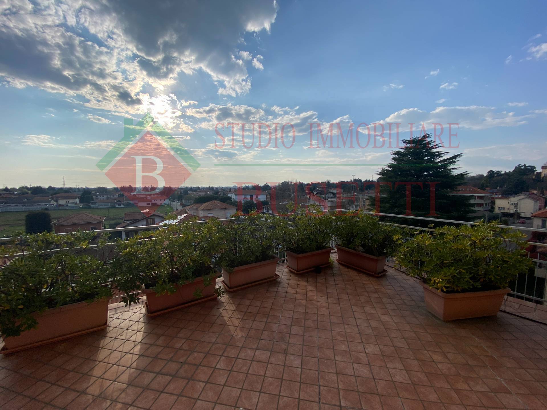 Appartamento in vendita a Cassano Magnago