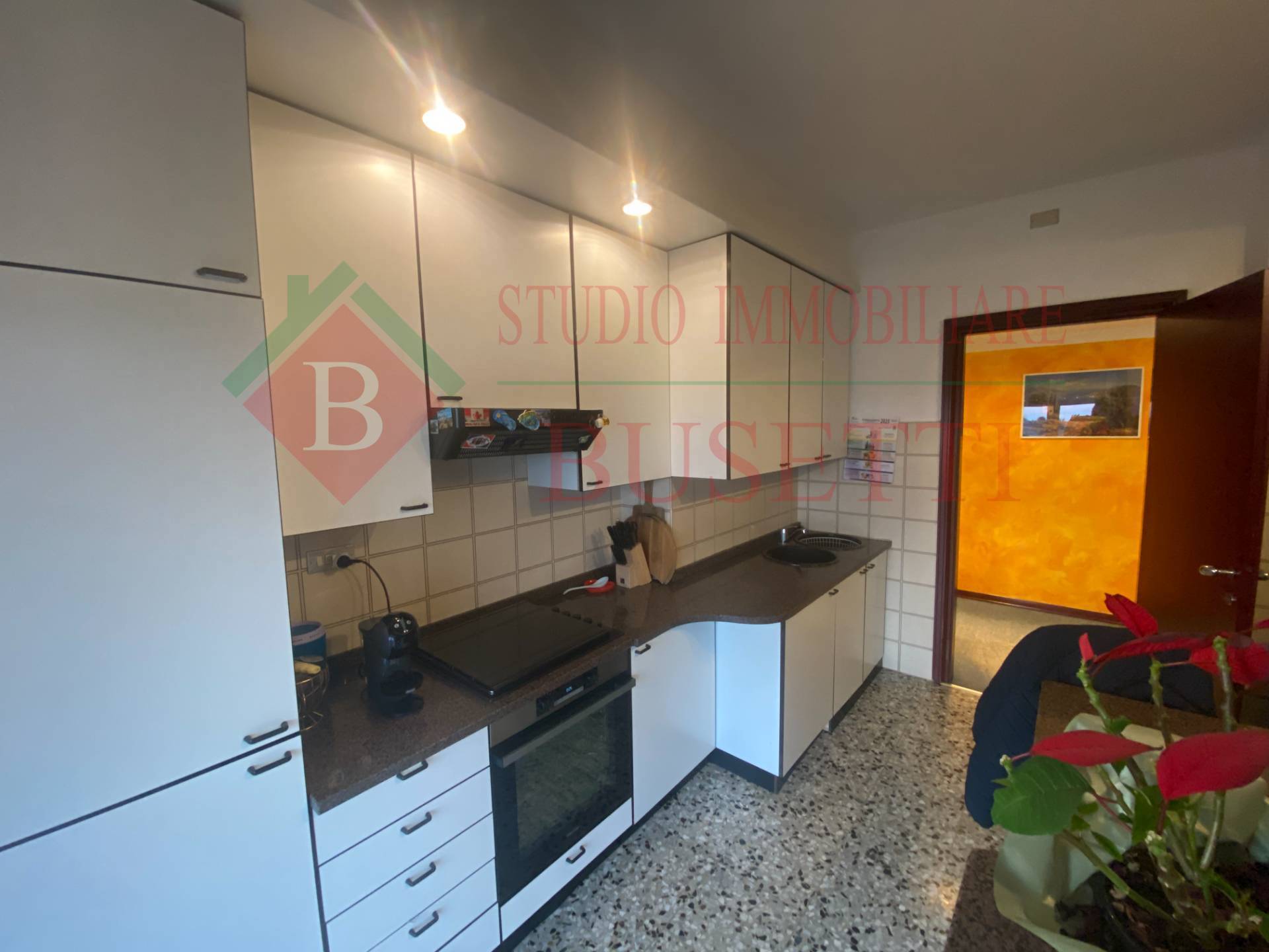 Appartamento in vendita a Cassano Magnago