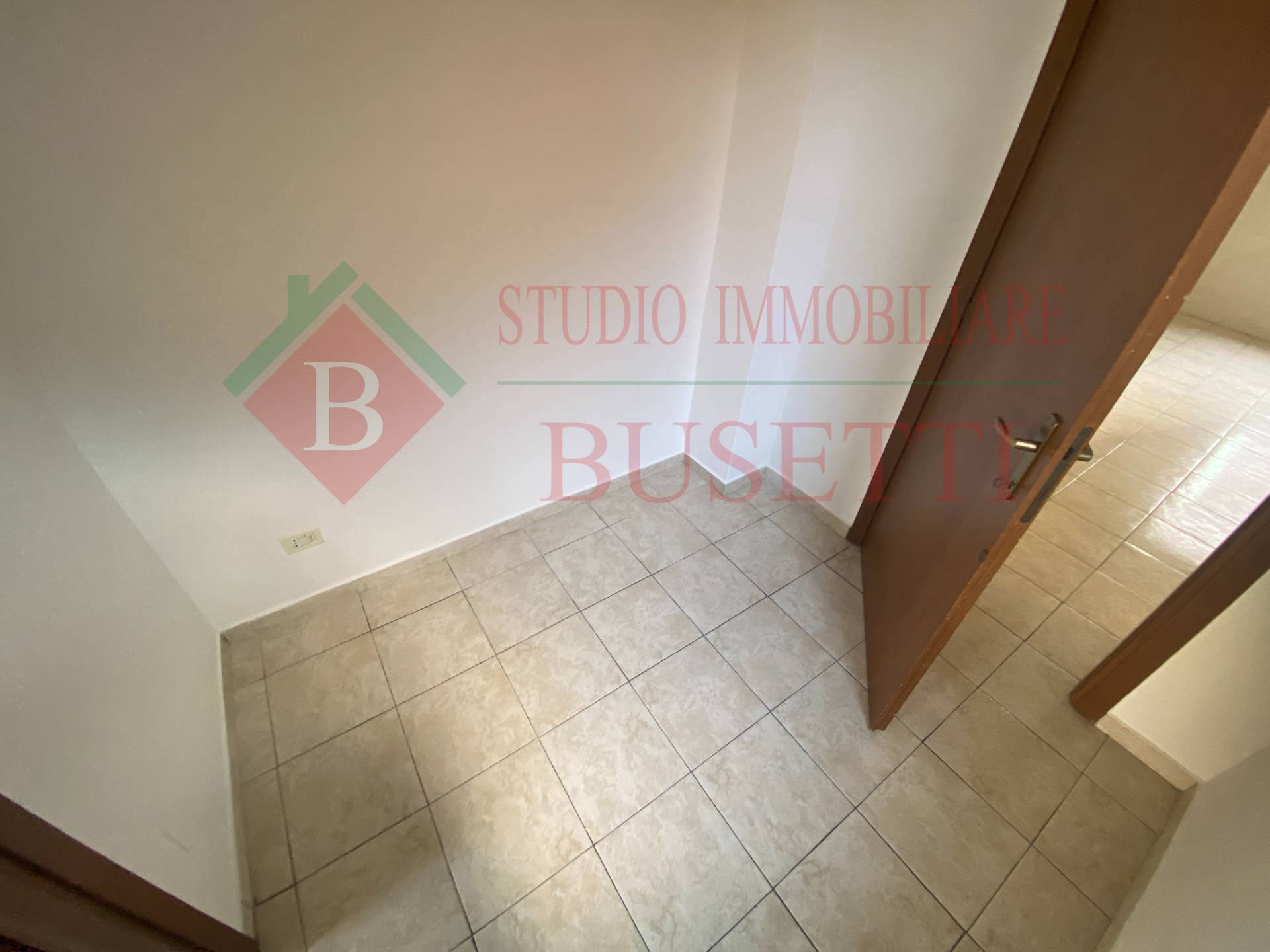 Appartamento in vendita a Legnano, San Martino