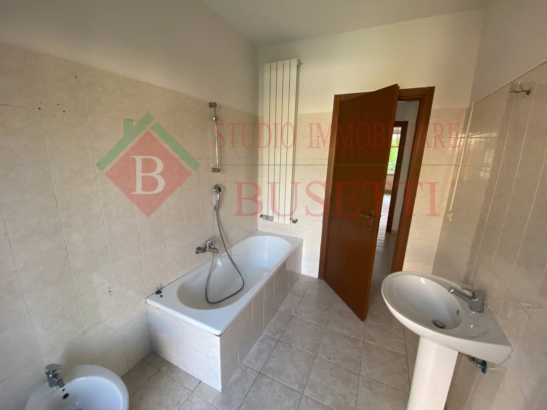 Appartamento in vendita a Legnano, San Martino