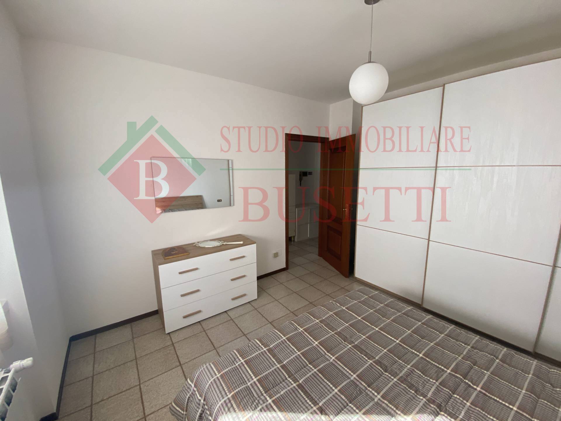 Villetta a schiera in affitto a Busto Arsizio, Cimitero