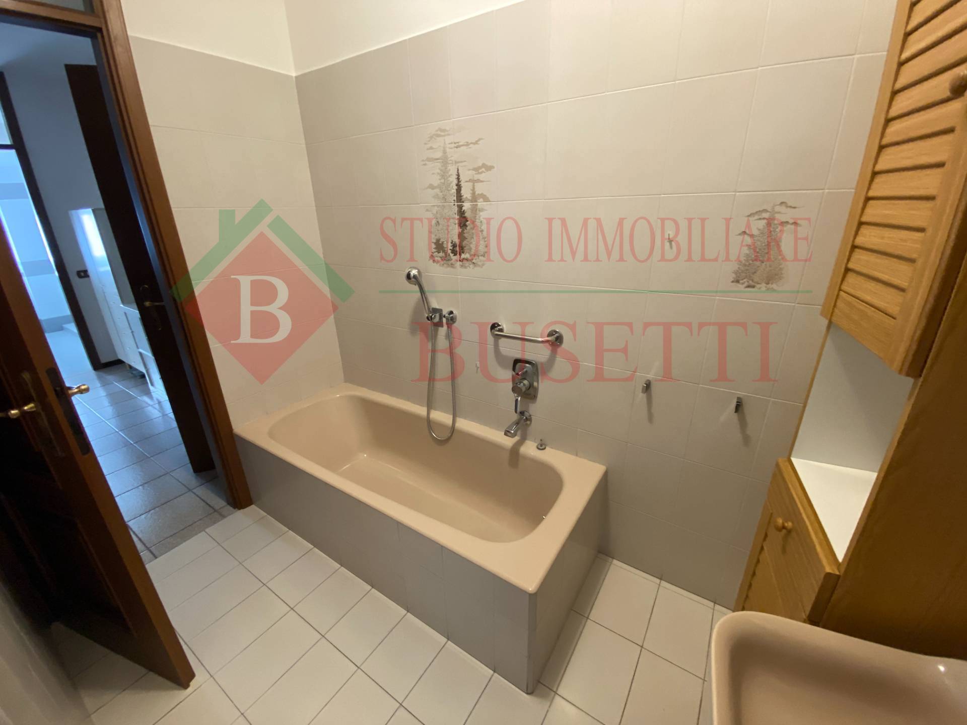 Villetta a schiera in affitto a Busto Arsizio, Cimitero