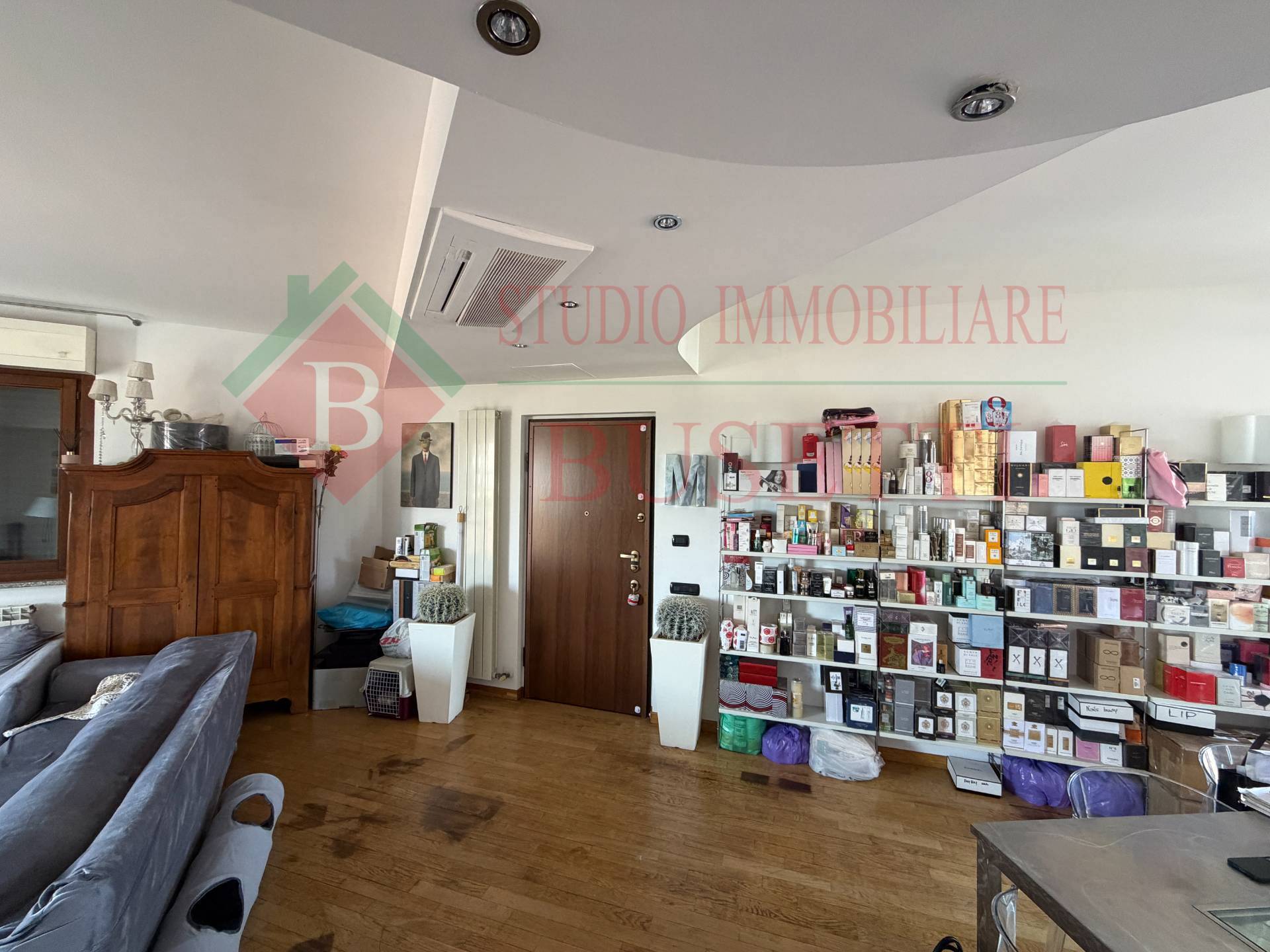 Appartamento in vendita a Legnano, Legnarello