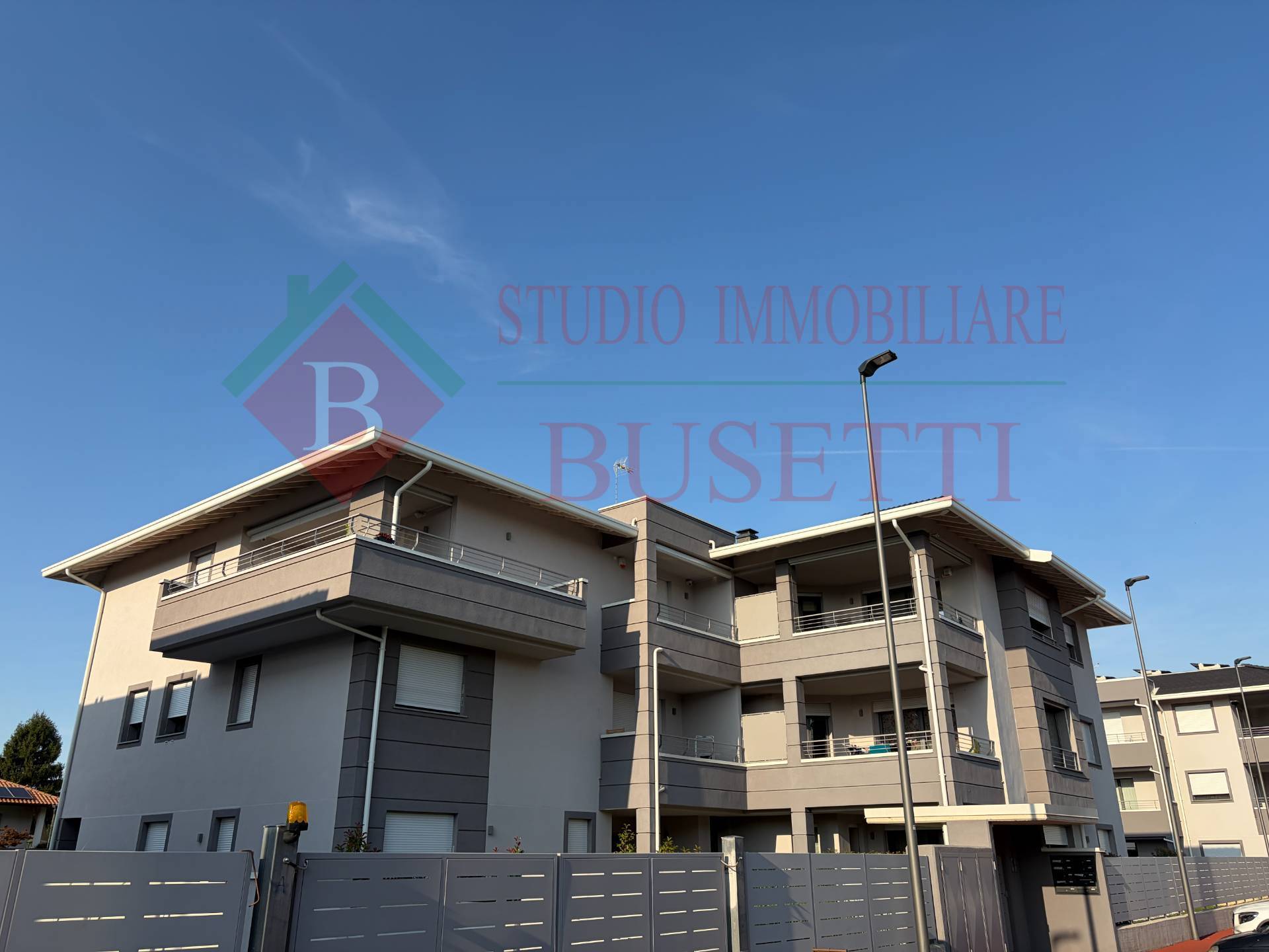 Appartamento in vendita a Solbiate Olona