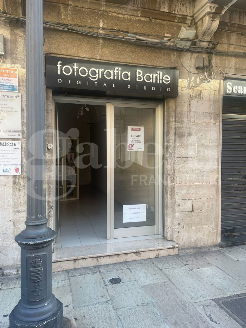 Negozio in affitto a Barletta