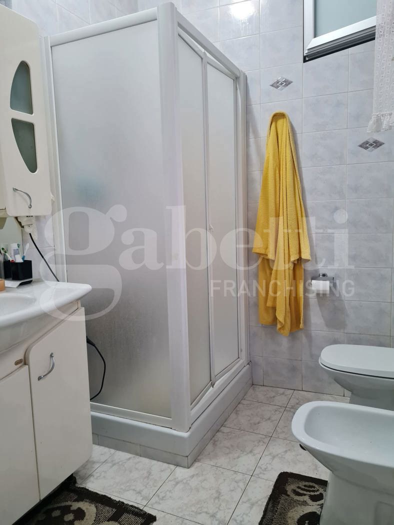 Trilocale da ristrutturare a Barletta