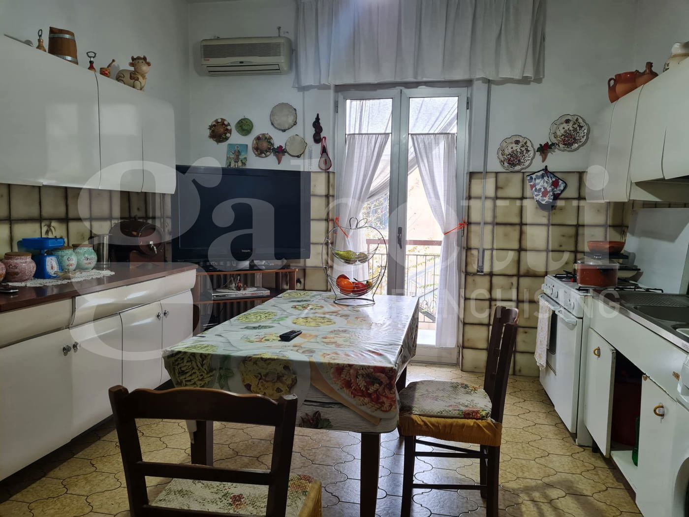 Trilocale da ristrutturare a Barletta