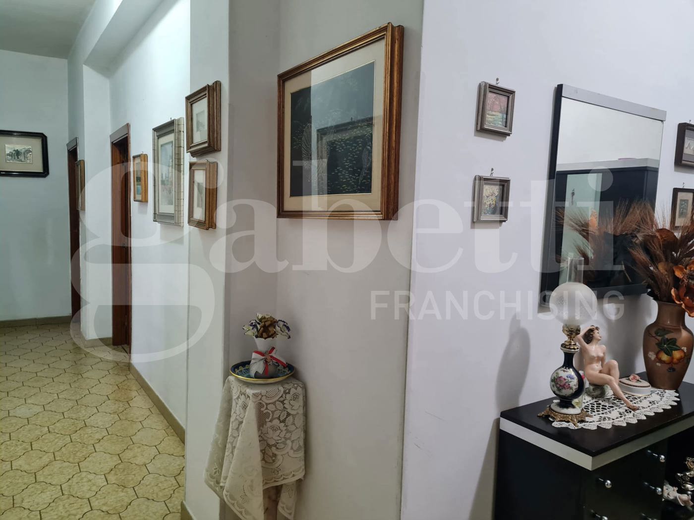 Trilocale da ristrutturare a Barletta