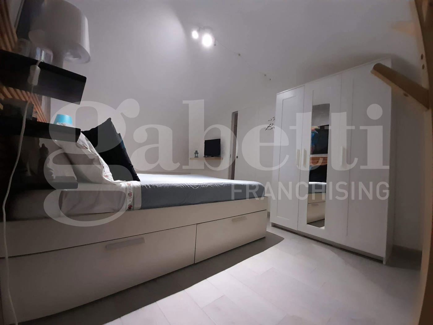 Bilocale ristrutturato a Barletta