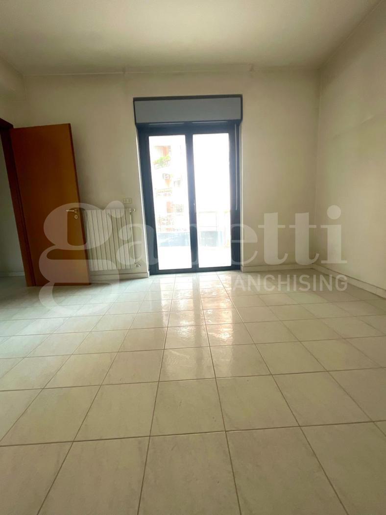 Quadrilocale da ristrutturare a Barletta