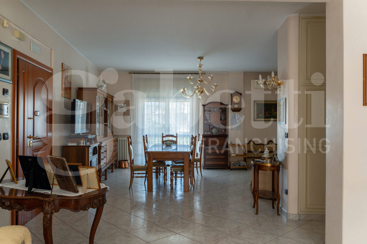 Quadrilocale in vendita a Barletta