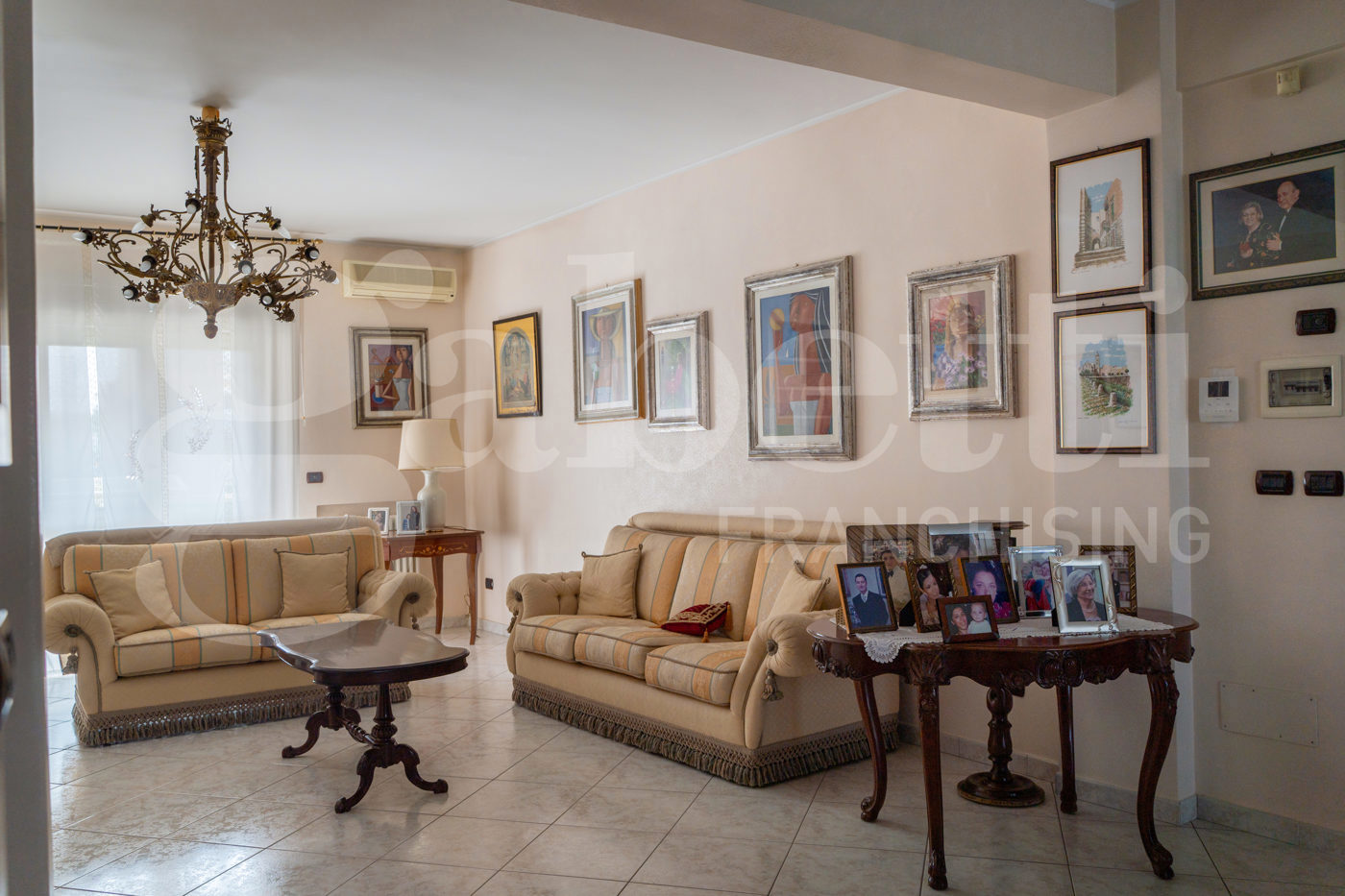 Quadrilocale in vendita a Barletta