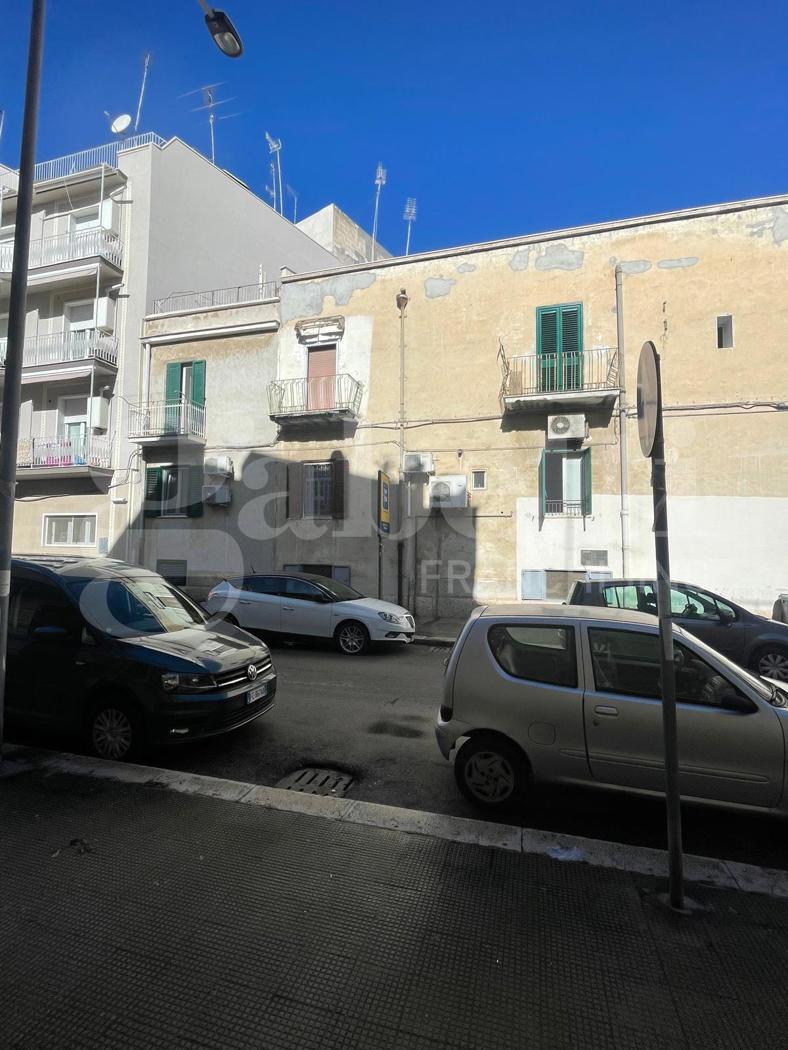 Bilocale da ristrutturare a Barletta