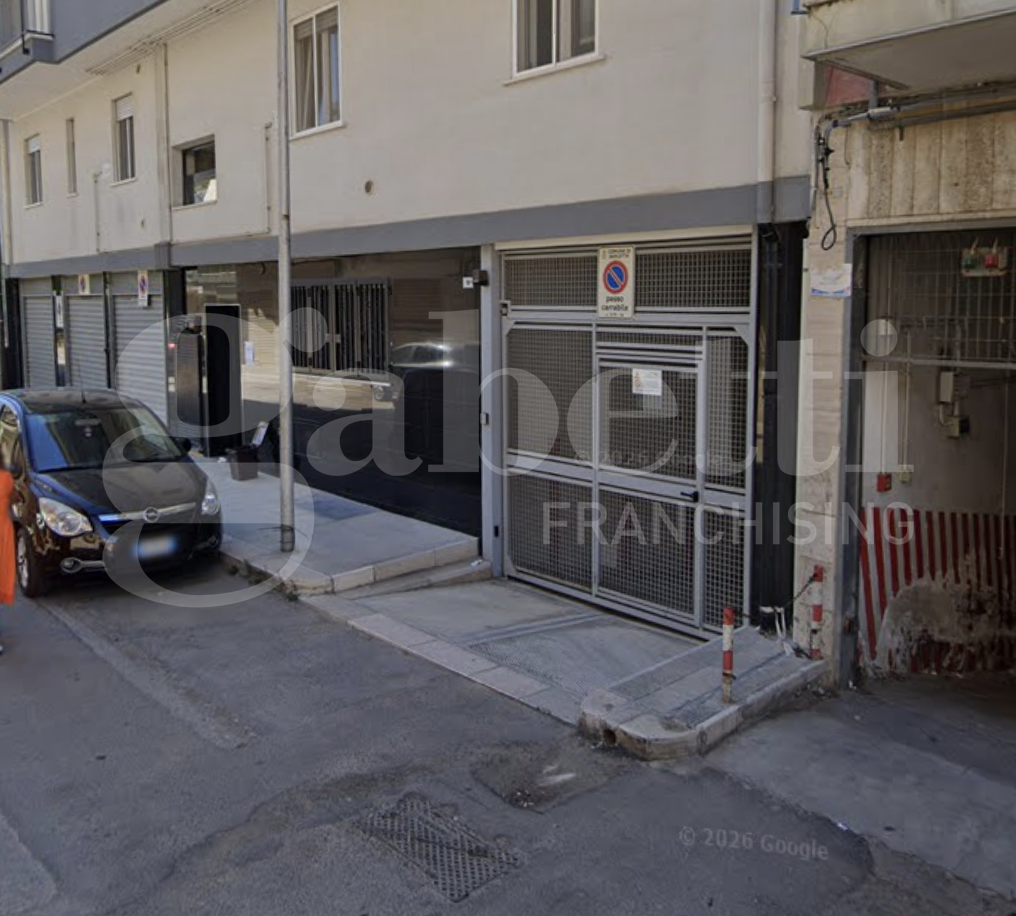 Box/Garage 22mq in vendita a Barletta