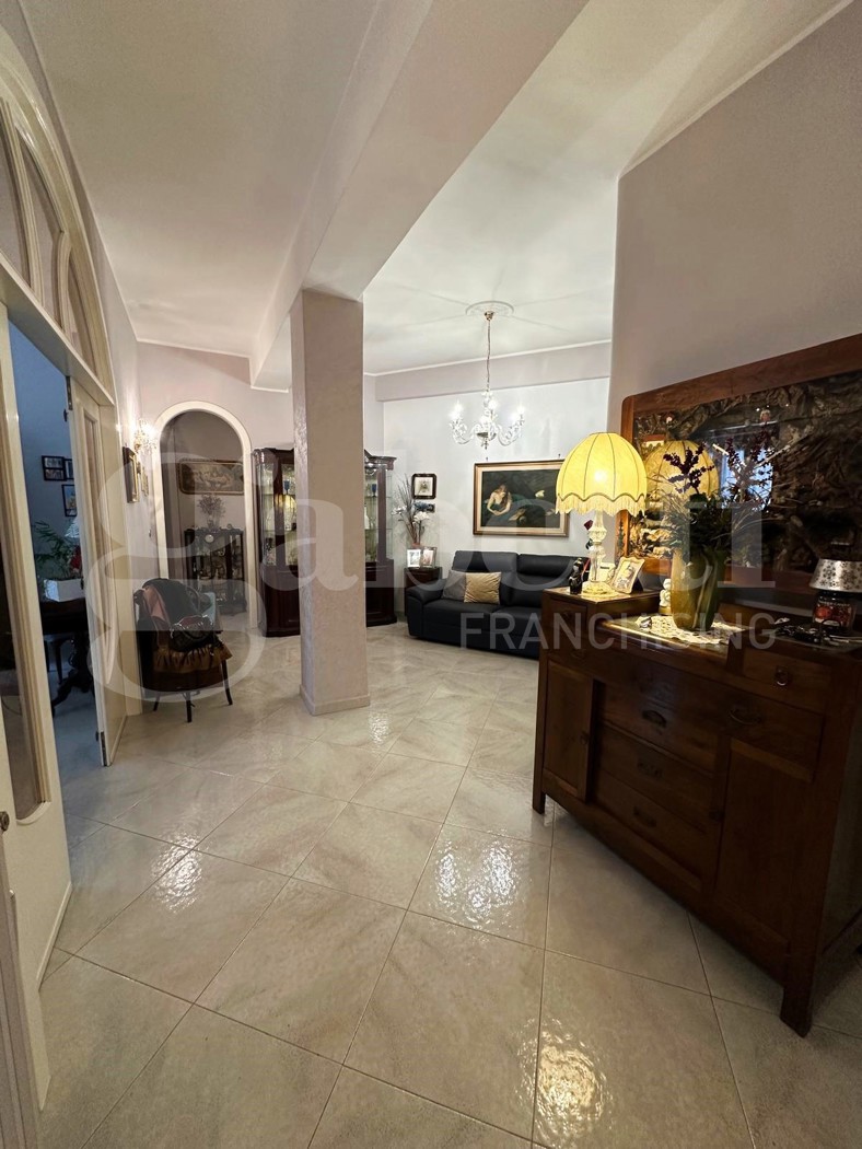 Quadrilocale in vendita a Barletta