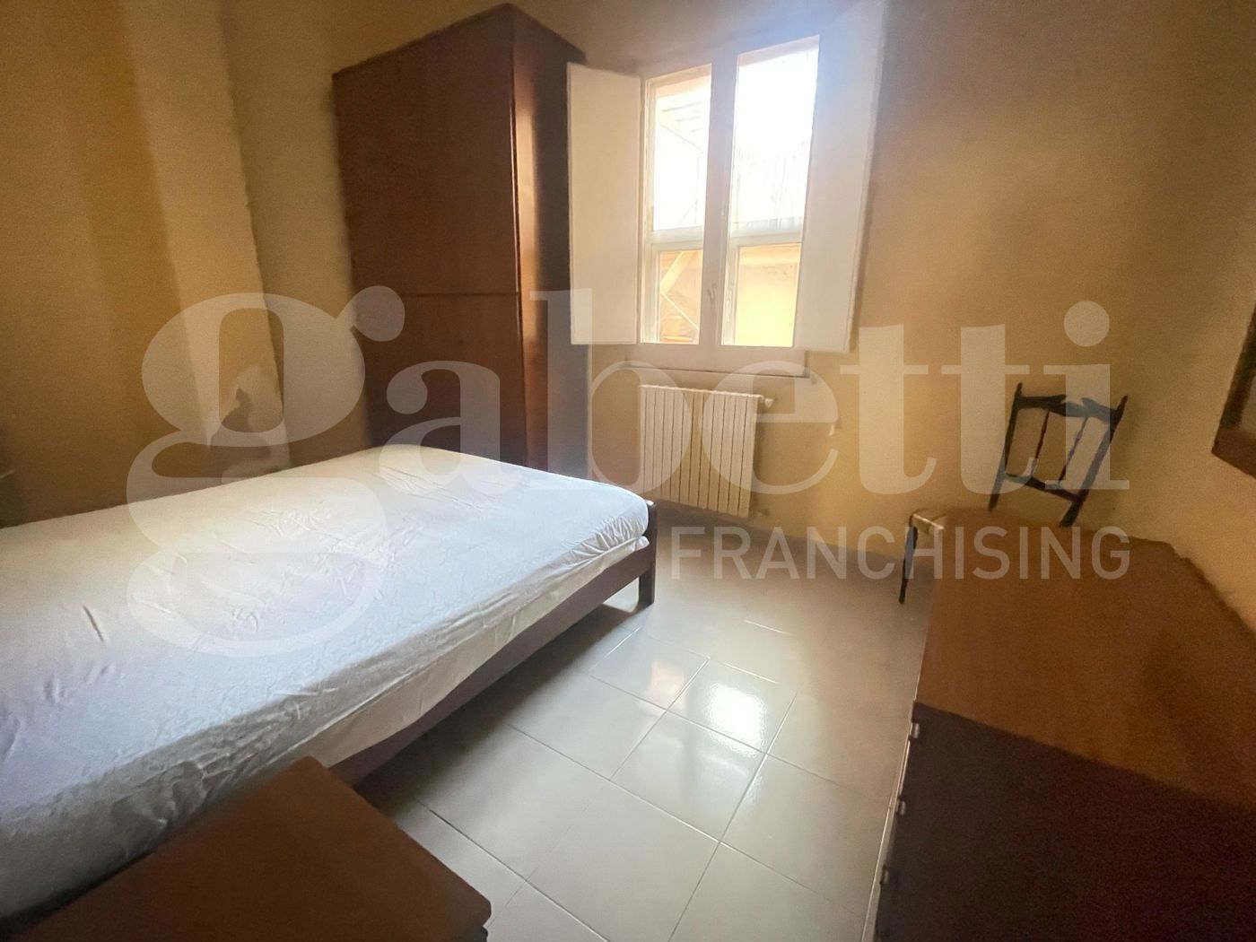 Trilocale da ristrutturare a Barletta