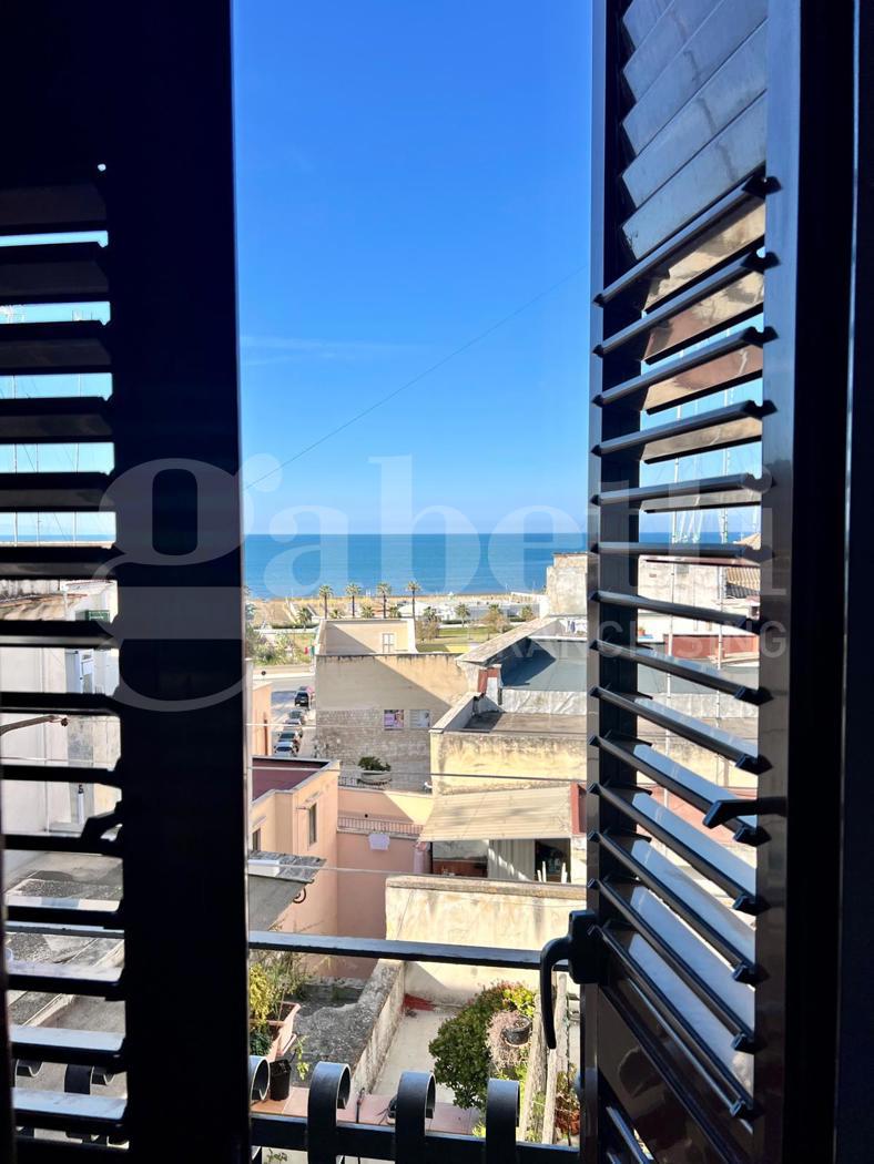 Trilocale vista mare a Barletta