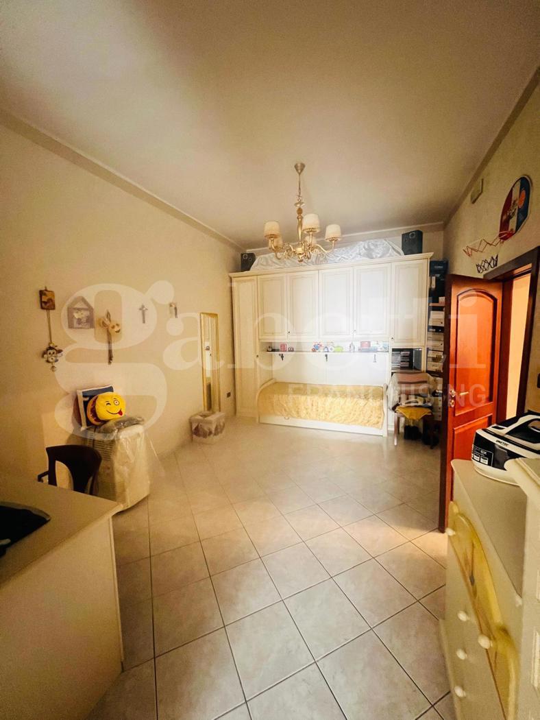 Trilocale ristrutturato a Barletta