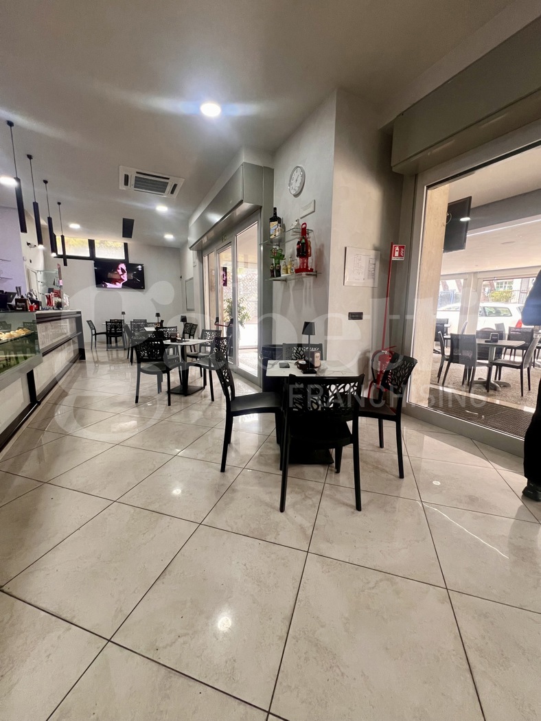 Negozio in vendita a Barletta