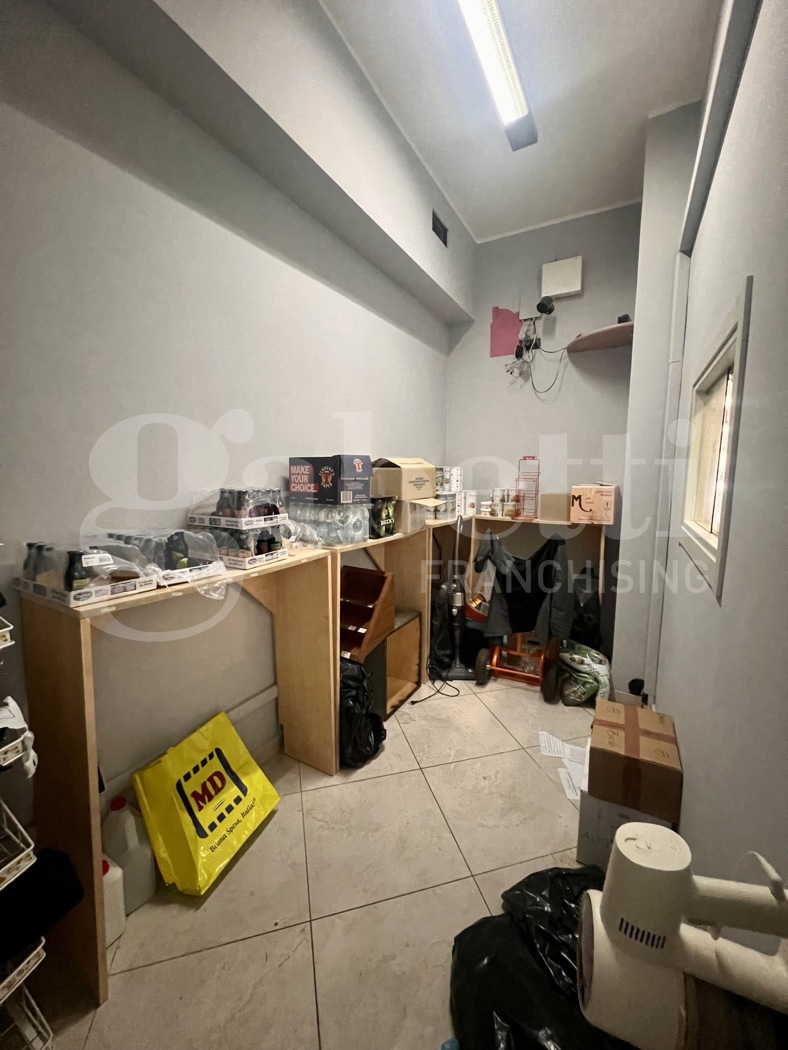Negozio in vendita a Barletta