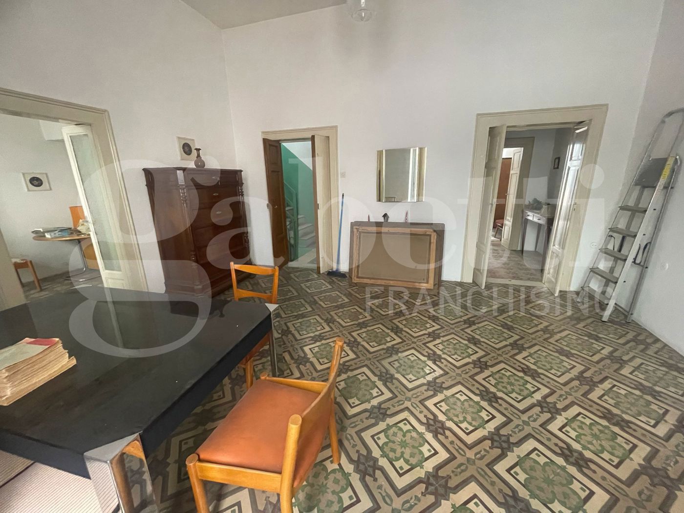 Casa indipendente da ristrutturare a Barletta