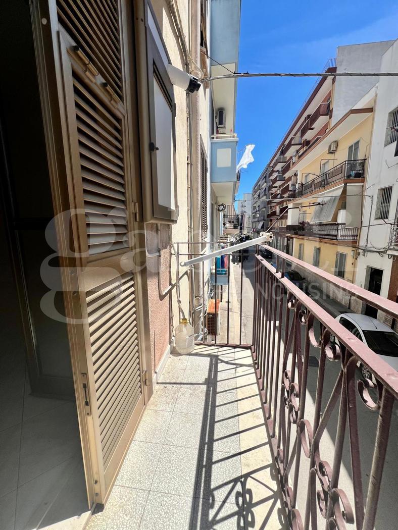 Trilocale in affitto a Barletta