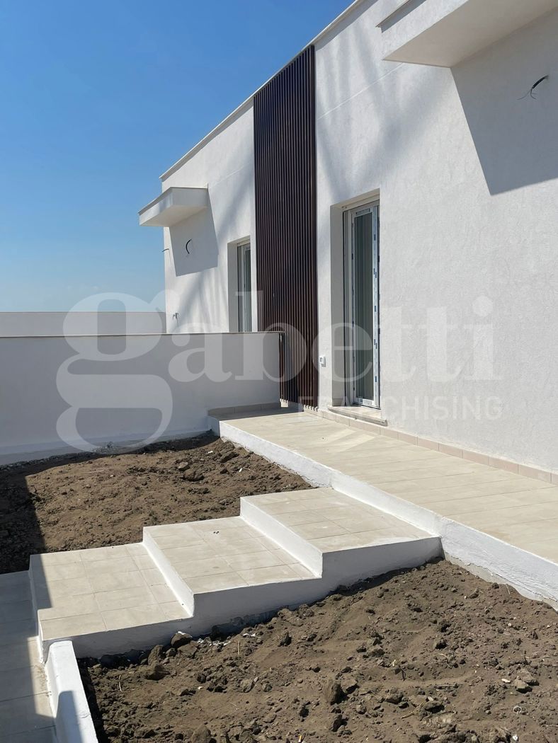 Villa con giardino a Margherita di Savoia