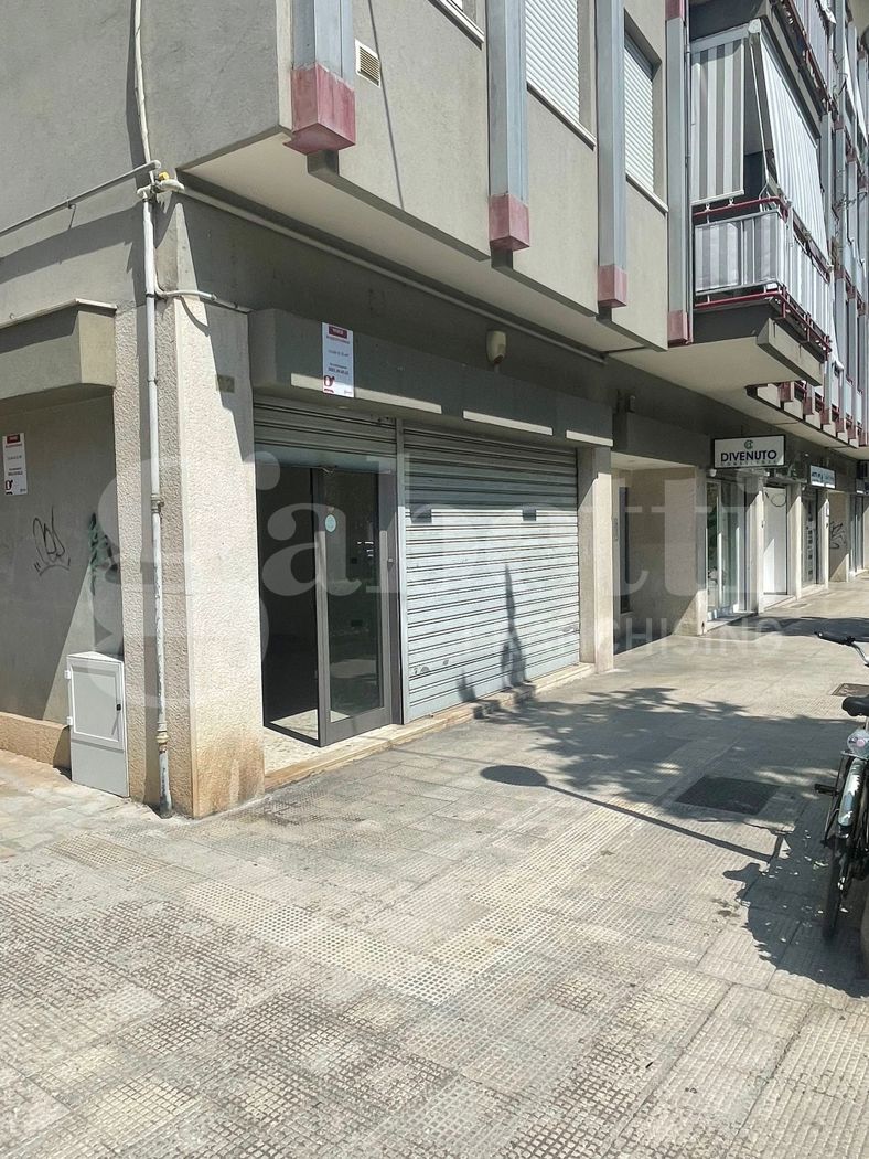 Negozio in vendita a Barletta