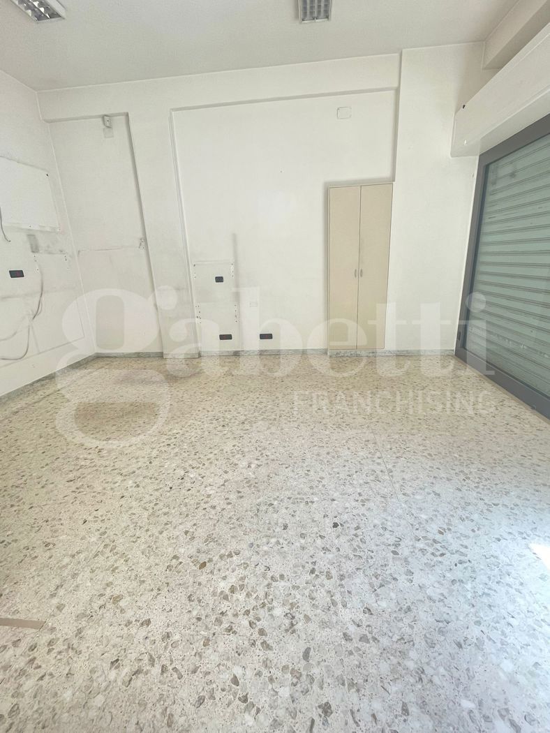 Negozio in vendita a Barletta