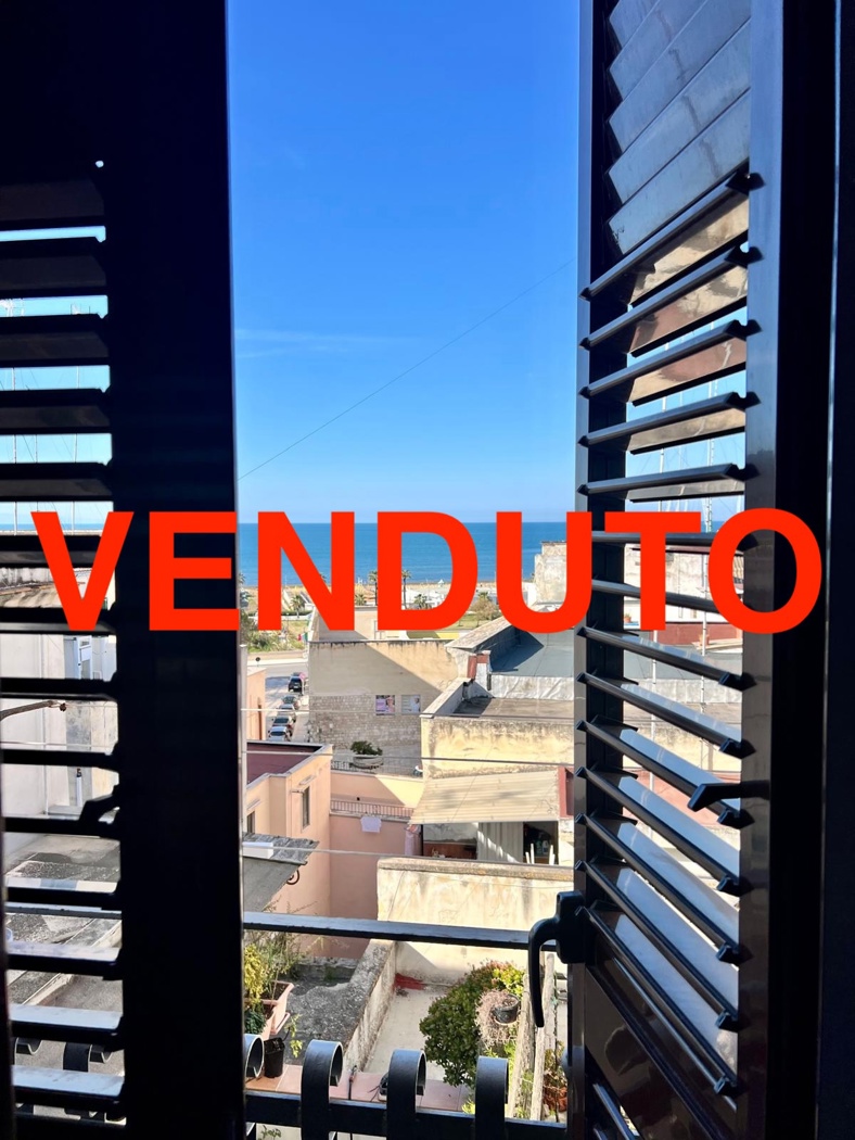 Trilocale vista mare a Barletta