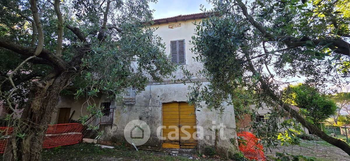 Casa indipendente da ristrutturare a Perugia