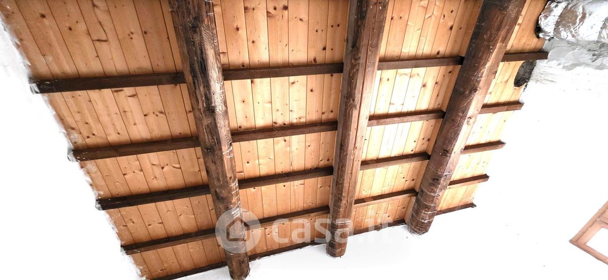Casa indipendente da ristrutturare a Foligno