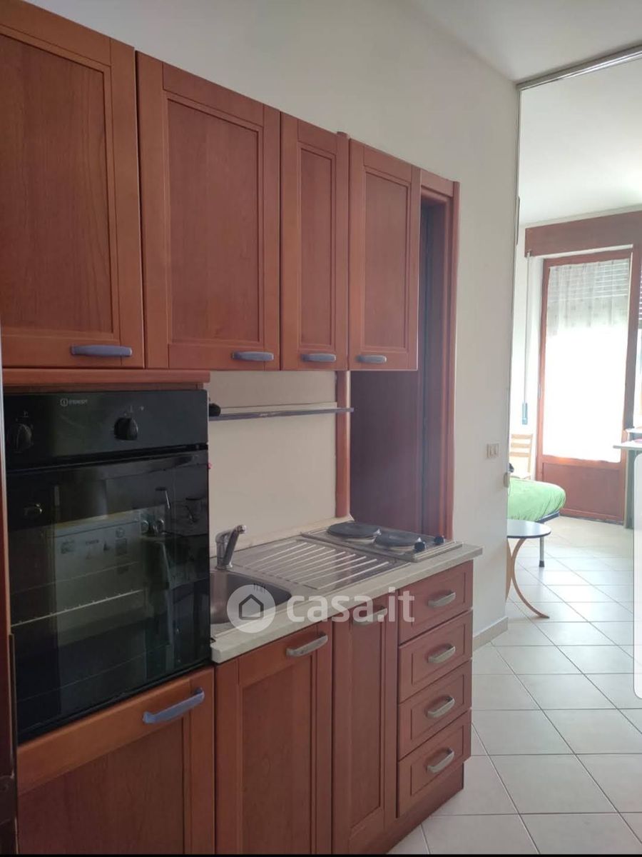 Monolocale arredato in affitto a Perugia