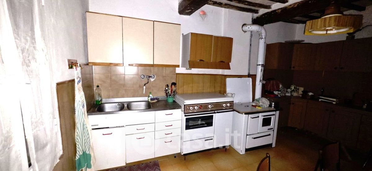 Casa indipendente in vendita a Perugia