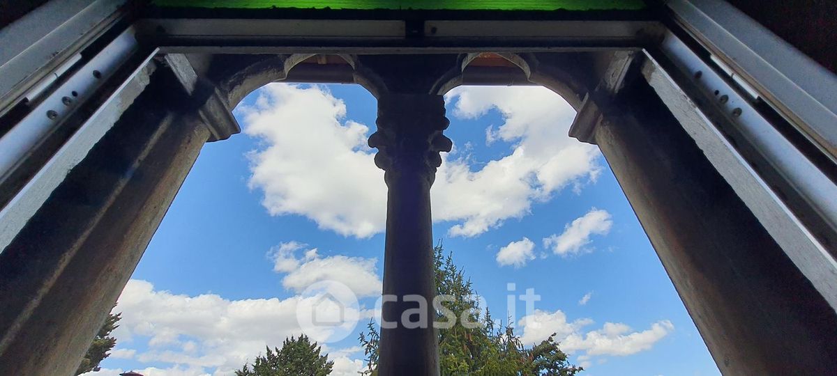 Villa da ristrutturare a Perugia