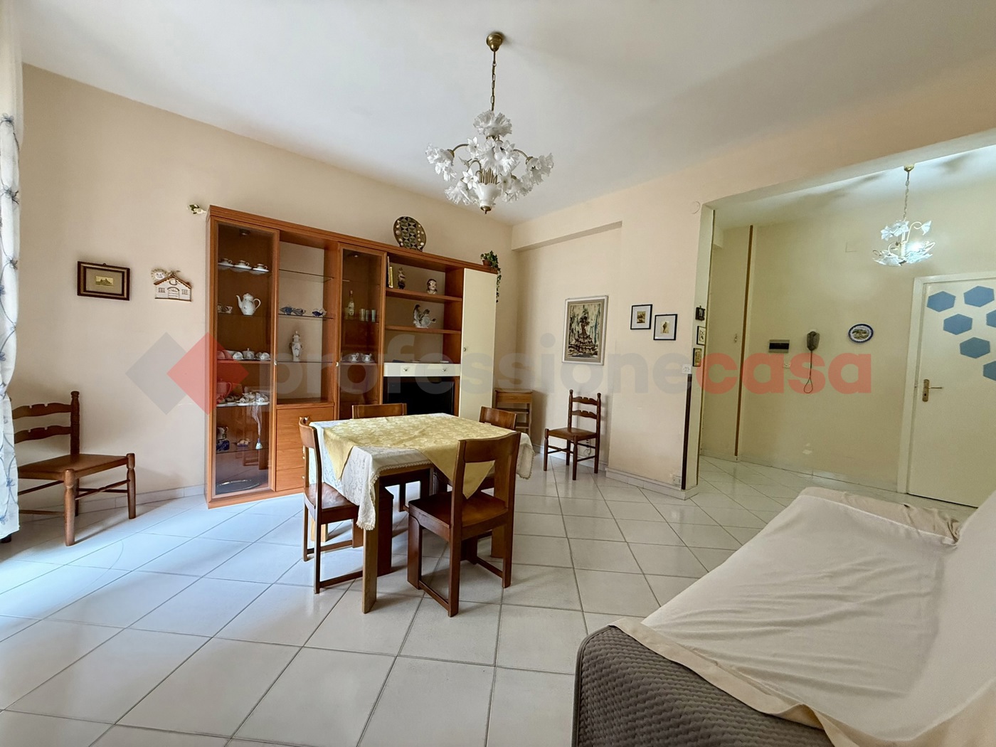 Trilocale arredato in affitto a Gaeta