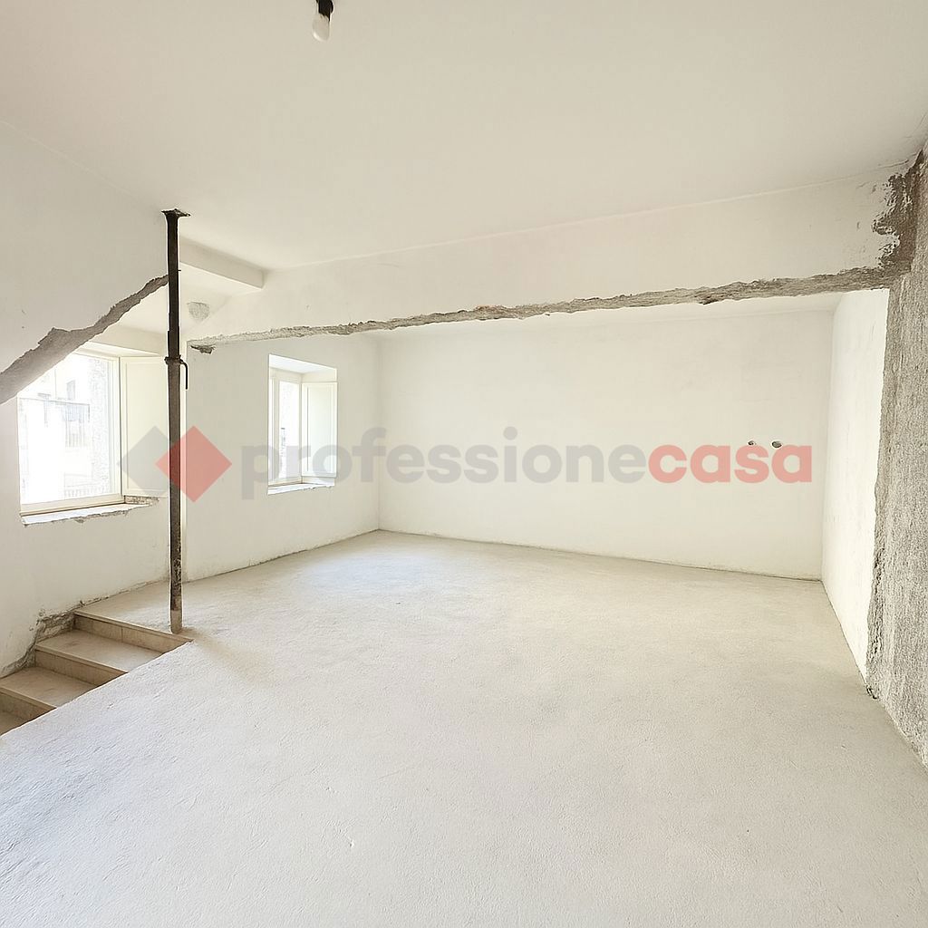 Trilocale con giardino a Itri