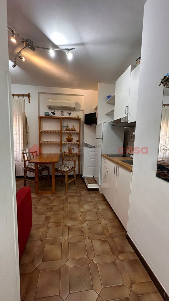 Monolocale arredato in affitto a Gaeta