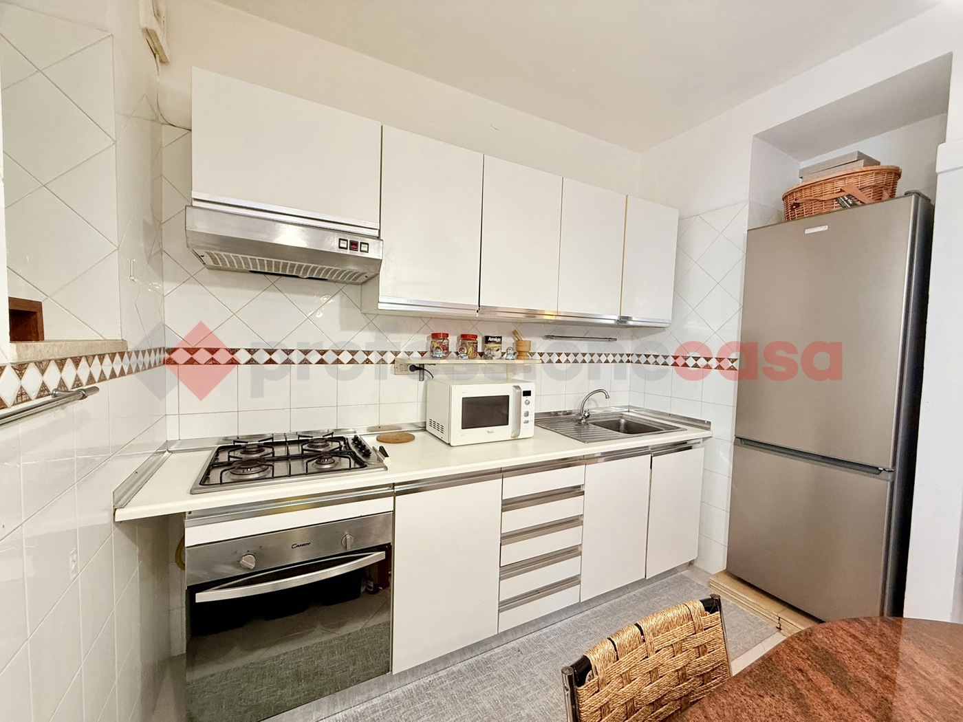 Trilocale con box a Gaeta