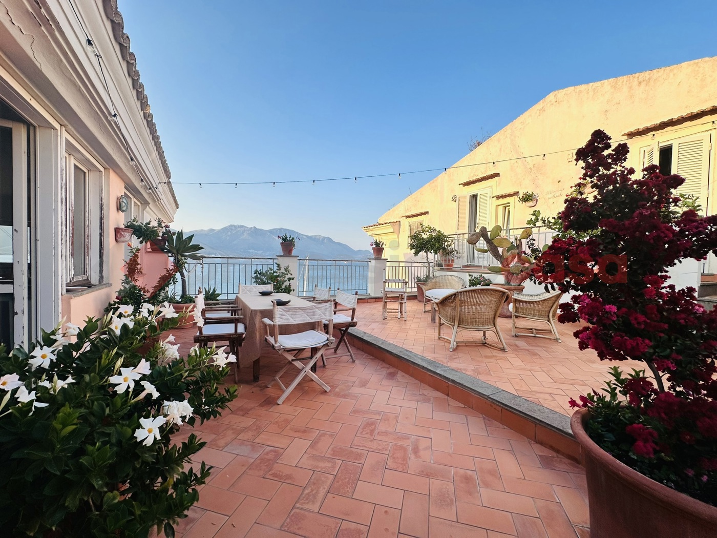 Quadrilocale arredato in affitto a Gaeta