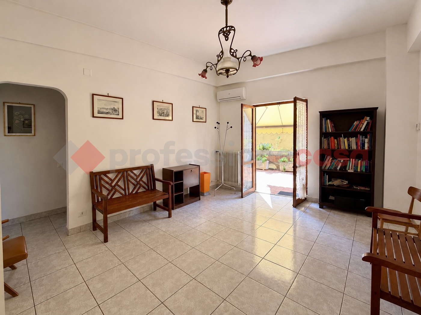 Quadrilocale con giardino a Gaeta