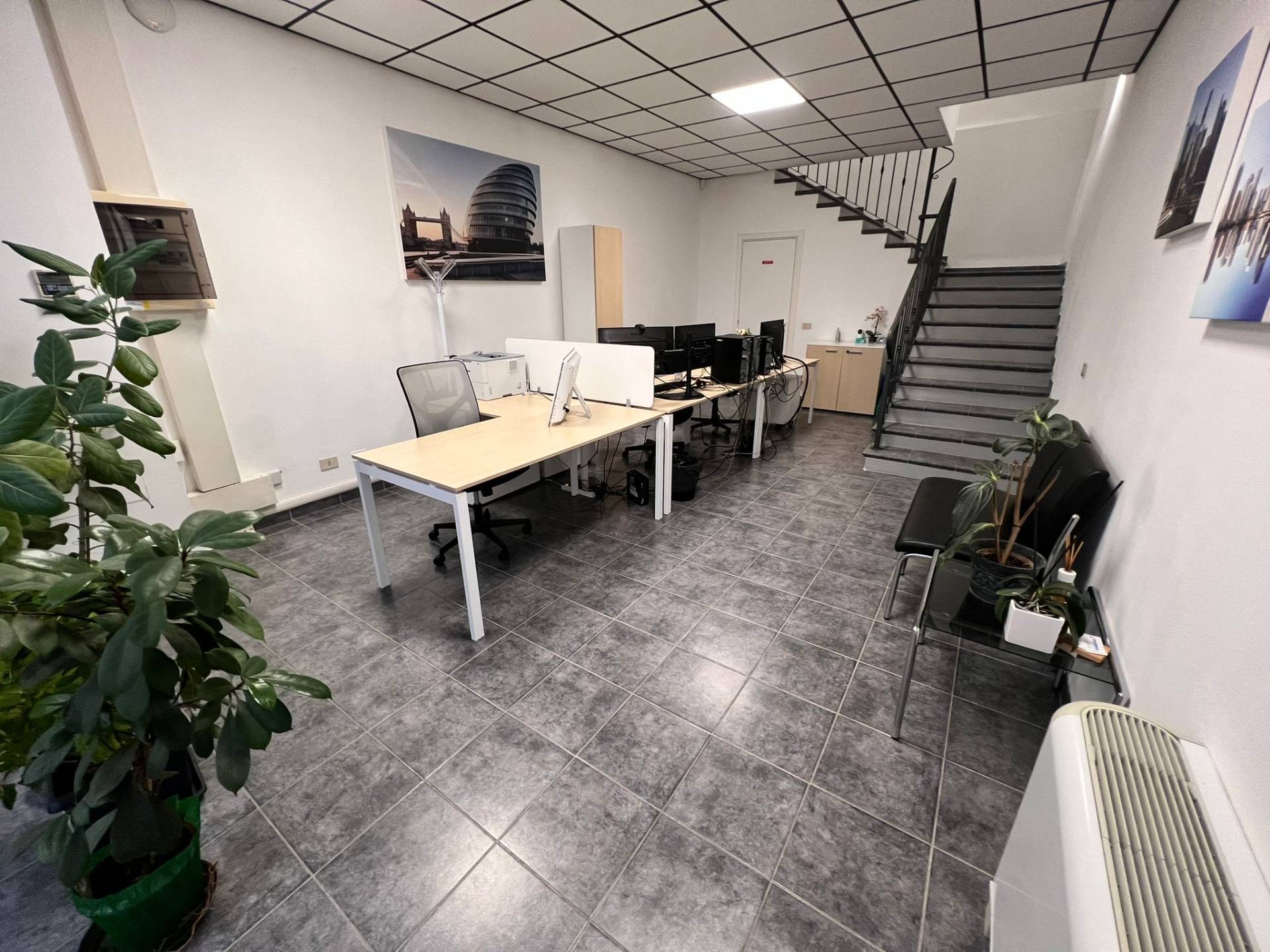 Studio/Ufficio in affitto a Castello d'Argile