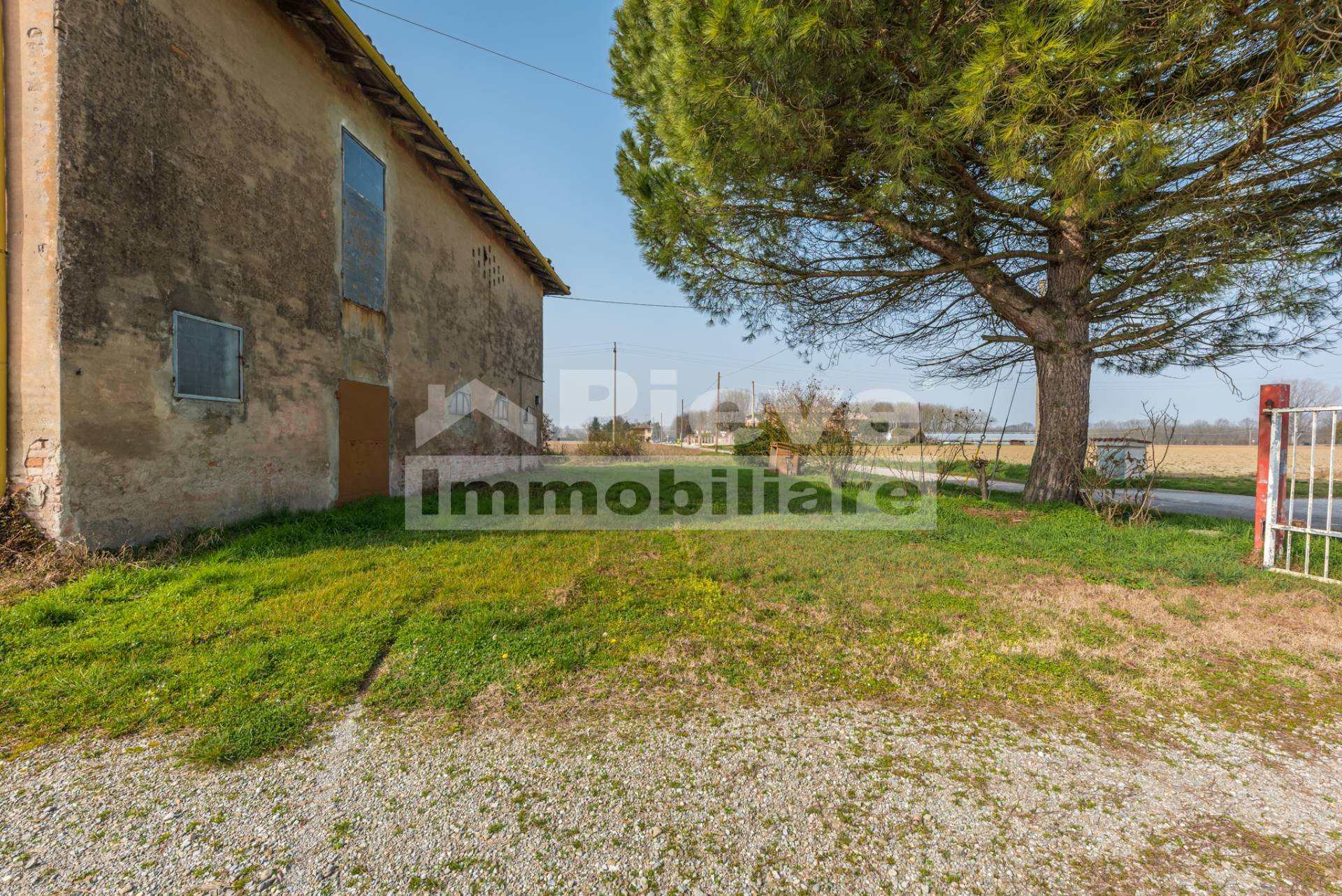 Rustico in vendita a Pieve di Cento