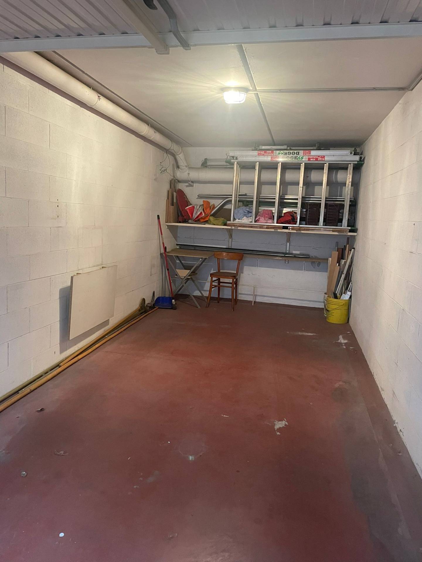 Box o garage in vendita a Cento