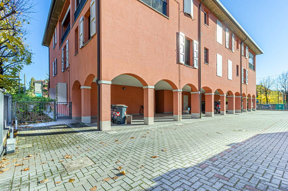 Posto auto scoperto in vendita a Pieve di Cento