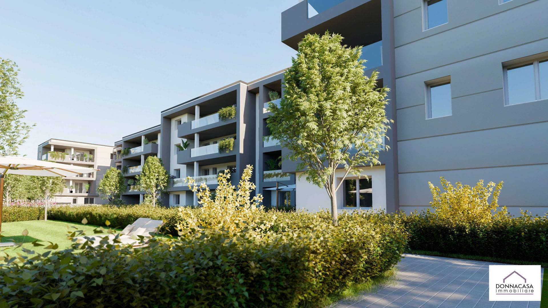 Appartamento con giardino privato in vendita a Cento