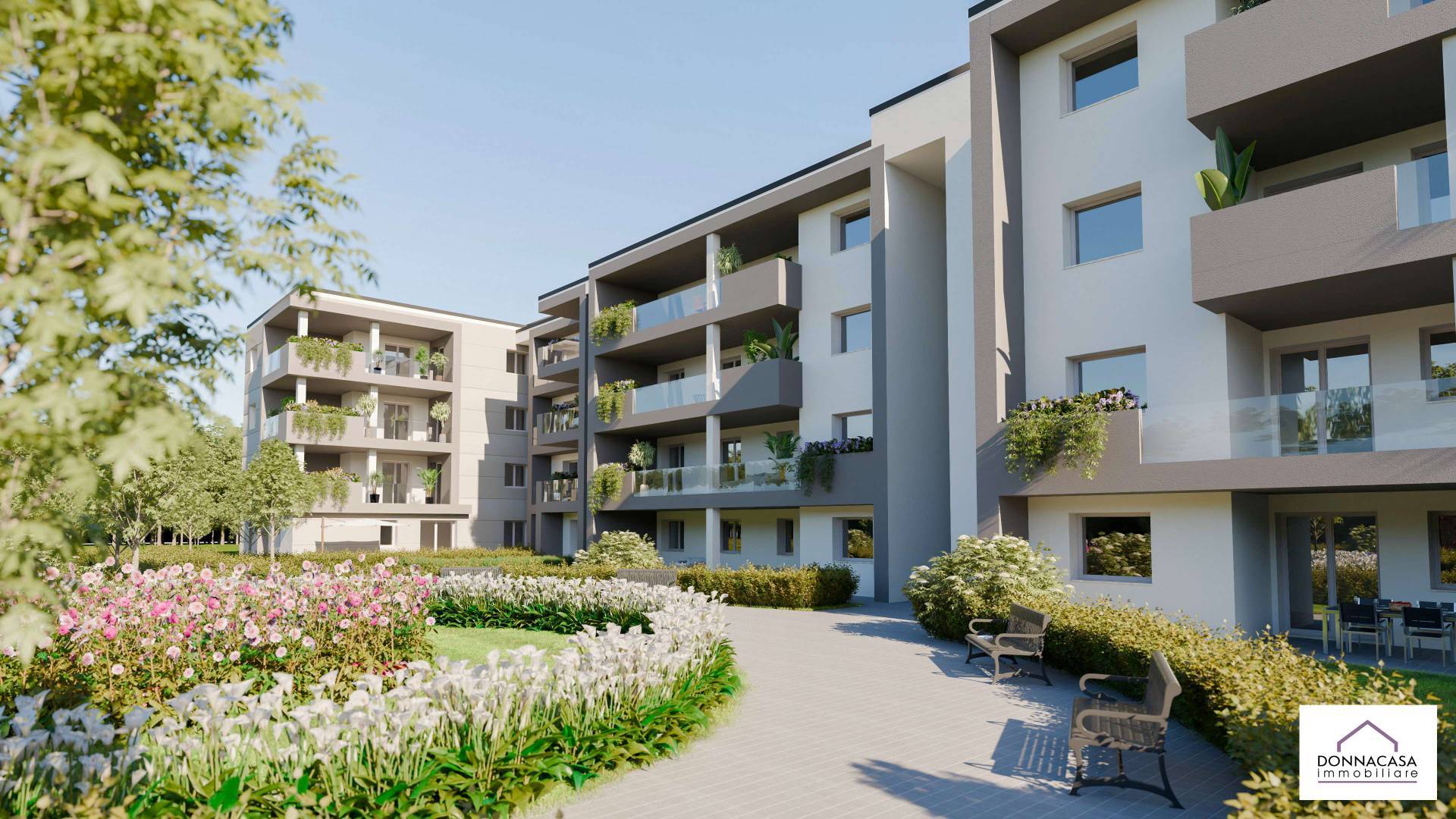 Appartamento con giardino privato in vendita a Cento