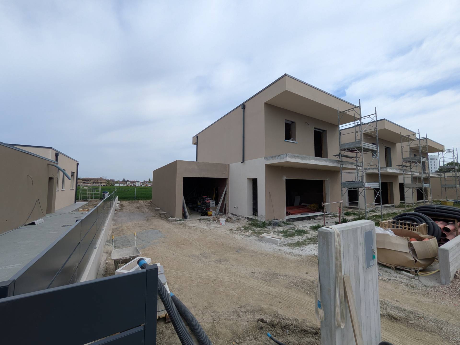 Villa - Casa indipendente in vendita a Cento