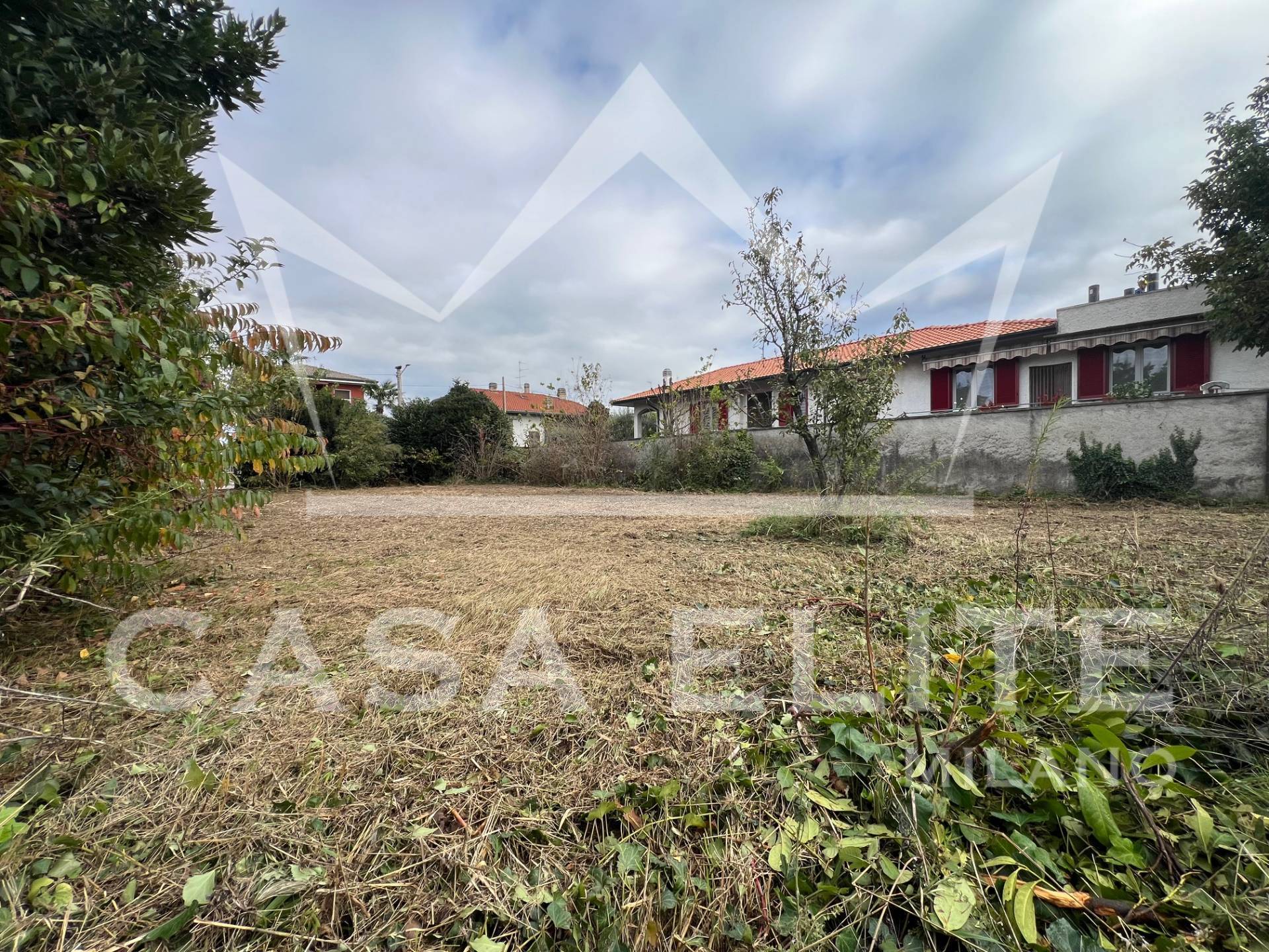 Terreno edificabile in vendita a Ossona, Ossona