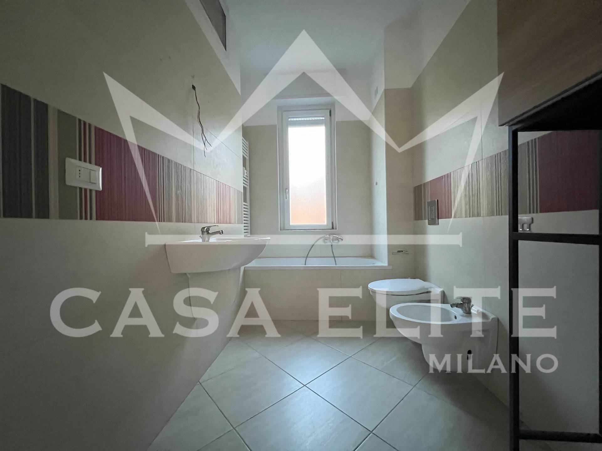 Appartamento in affitto a Milano, Forze Armate